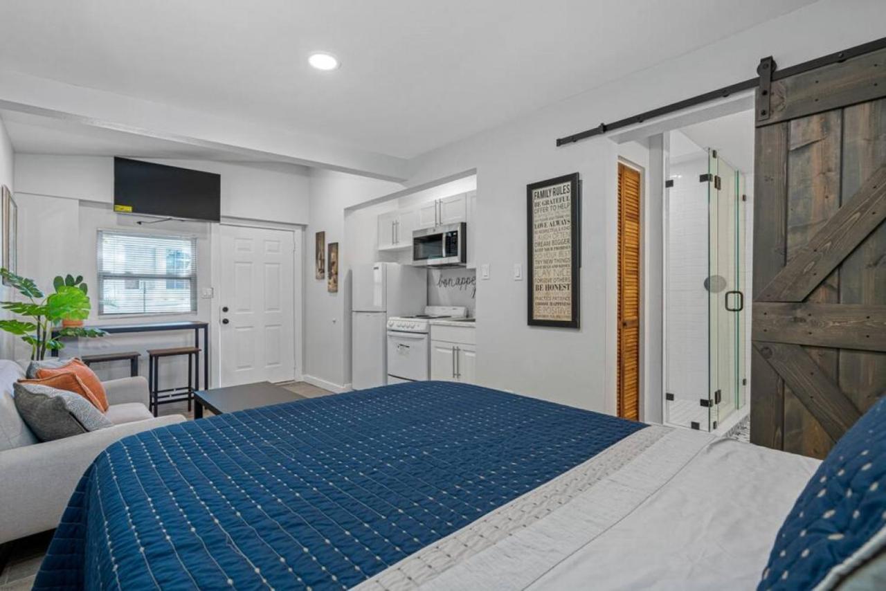 South Tampa Central Location Efficiency Suite Bagian luar foto