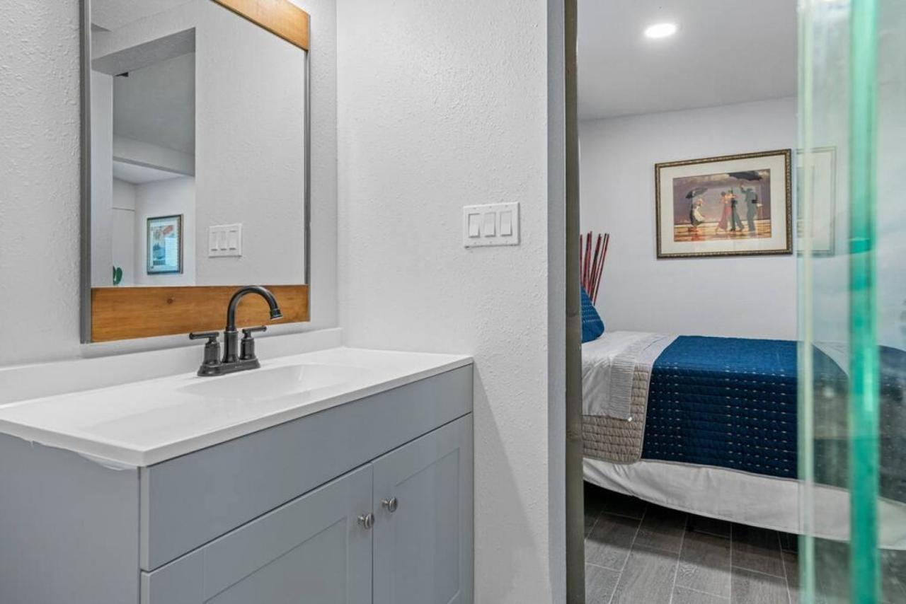 South Tampa Central Location Efficiency Suite Bagian luar foto