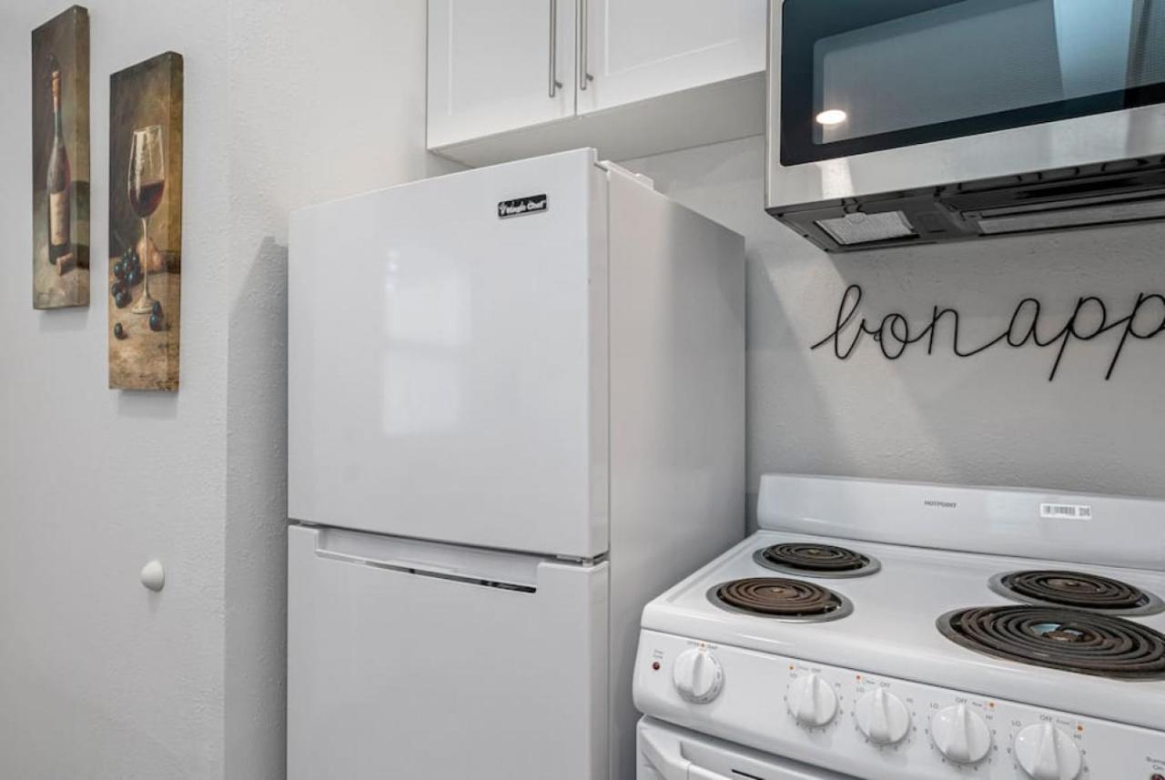 South Tampa Central Location Efficiency Suite Bagian luar foto